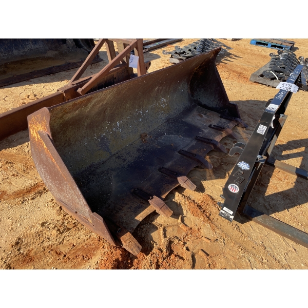 INTERNATIONAL HARVESTER  Loader Attachments