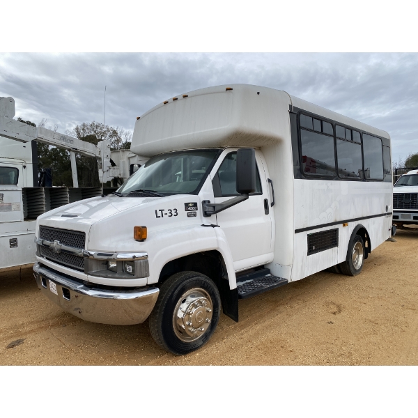 2006 CHEVROLET C4500 Bus