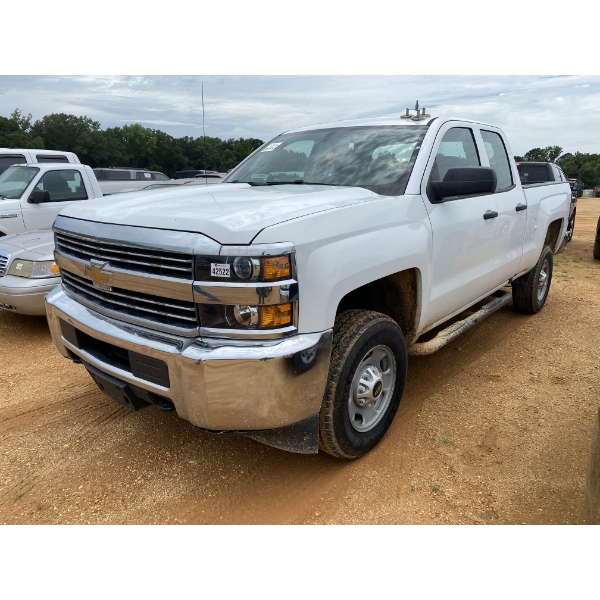 2016 CHEVROLET 2500 Pickup Truck