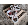 Image 2 : VARIOUS SHACKLES