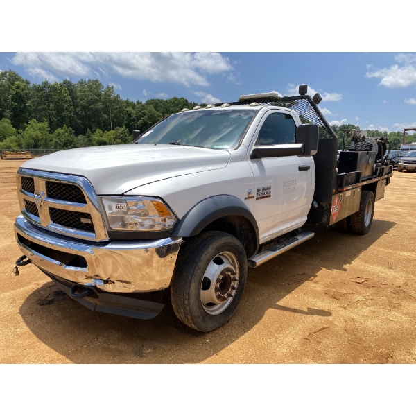 2018 RAM 5500 HD Flatbed Truck
