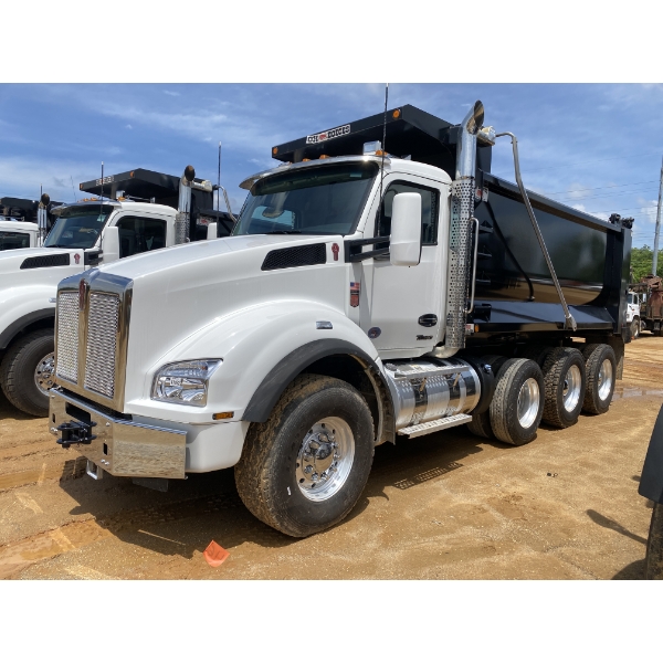 2024 KENWORTH T880 Dump Truck