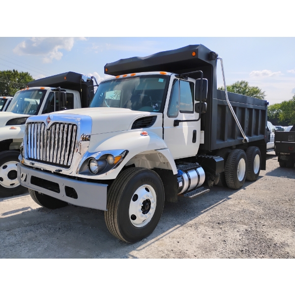 2016 INTERNATIONAL WORKSTAR 7400 Dump Truck