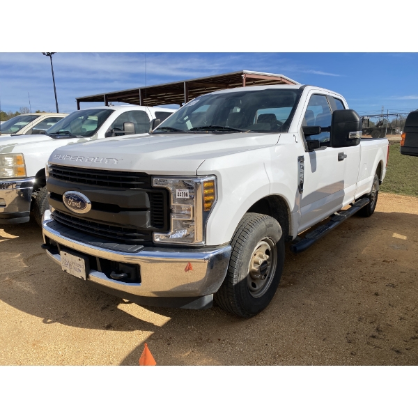 2019 FORD F250 XL Pickup Truck