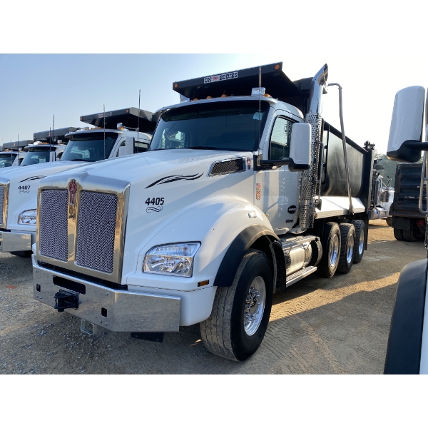 2025 KENWORTH T880 Dump Truck