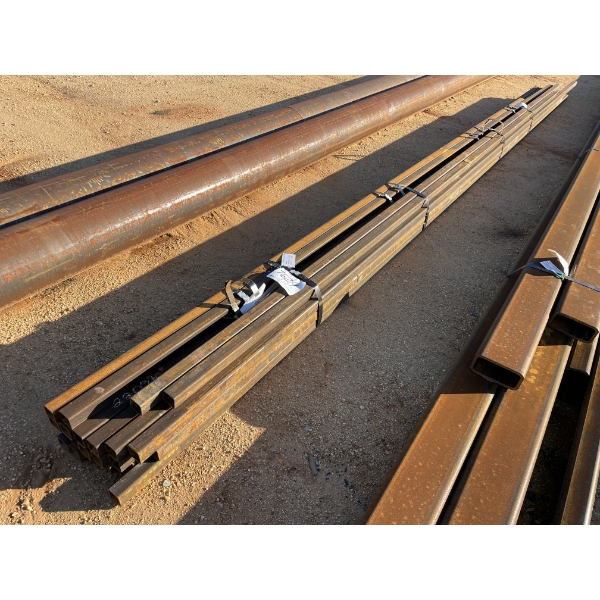 (2) PIECES 3/16" X 2 1/2" SQ TUBE, VARIOUS LENGTH