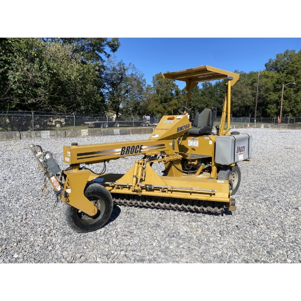 2022 BROCE BW260 Broom