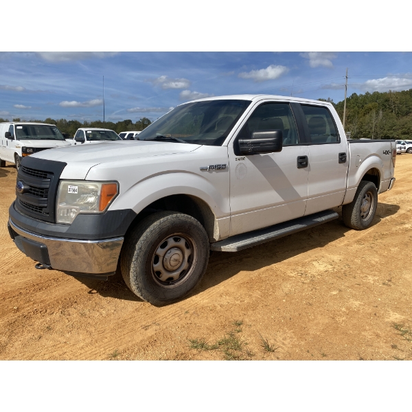 2014 FORD F150 XL Pickup Truck