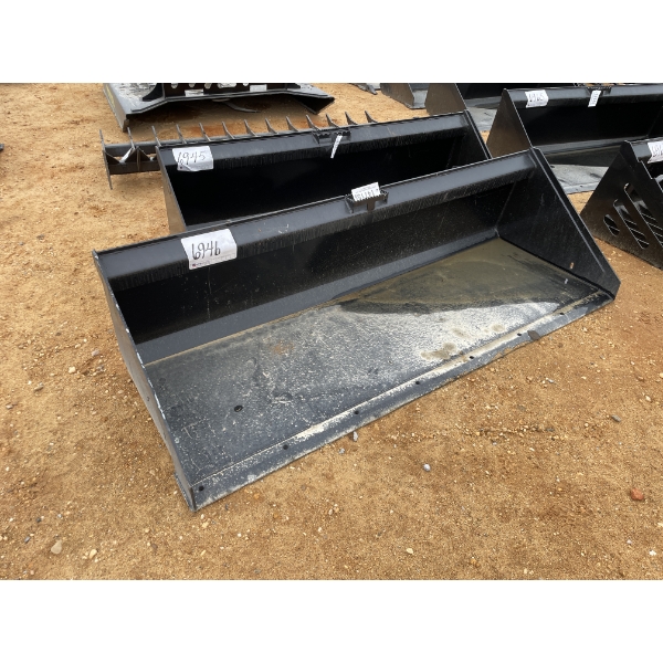BUCKET, 84" W, fits skid steer loader