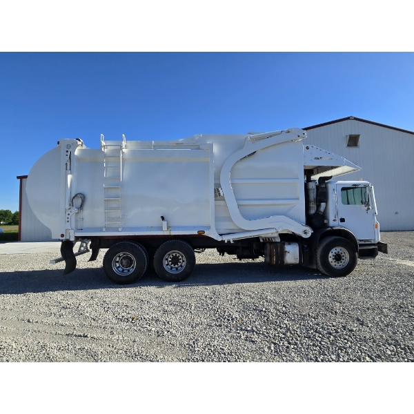 2019 MACK TE64 Garbage / Sanitation Truck