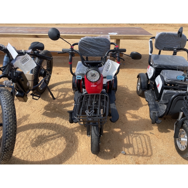 ELECTRIC SCOOTER