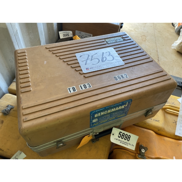 TOPCON 100336-01 GPS MONITOR & ANTENNA FOR DOZER