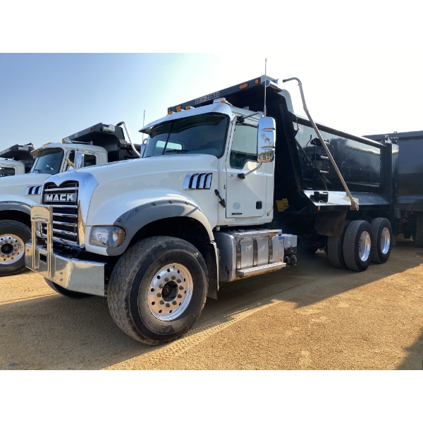 2021 MACK GR64F Dump Truck