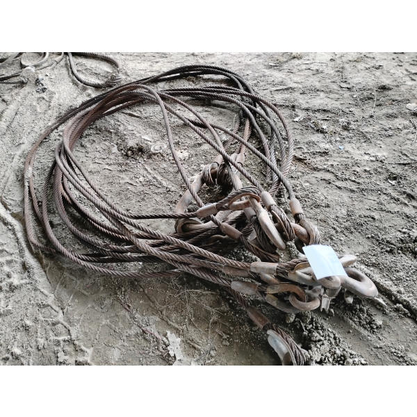 WIRE ROPE CHOCKERS