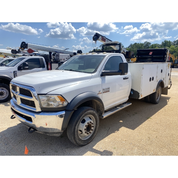 2015 RAM 5500 HD SLT Service / Mechanic Truck
