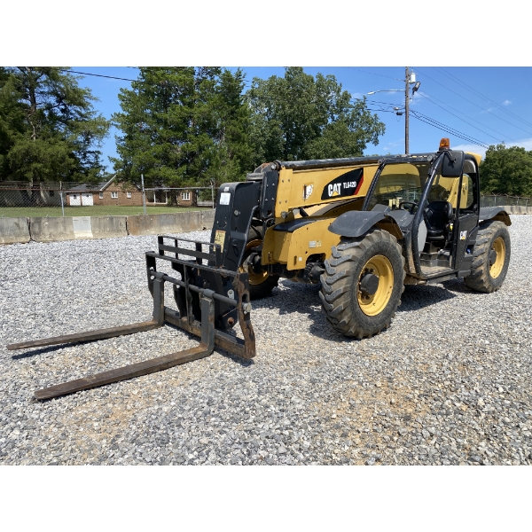 2016 CAT TL642D Forklift - Telehandler