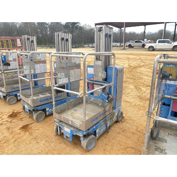 2014 GENIE GR-20 Aerial Work Platform