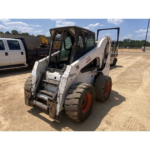 2005 BOBCAT S250 Skid Steer Loader - Wheel
