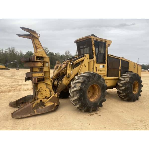 2004 TIGERCAT 724D Feller Buncher