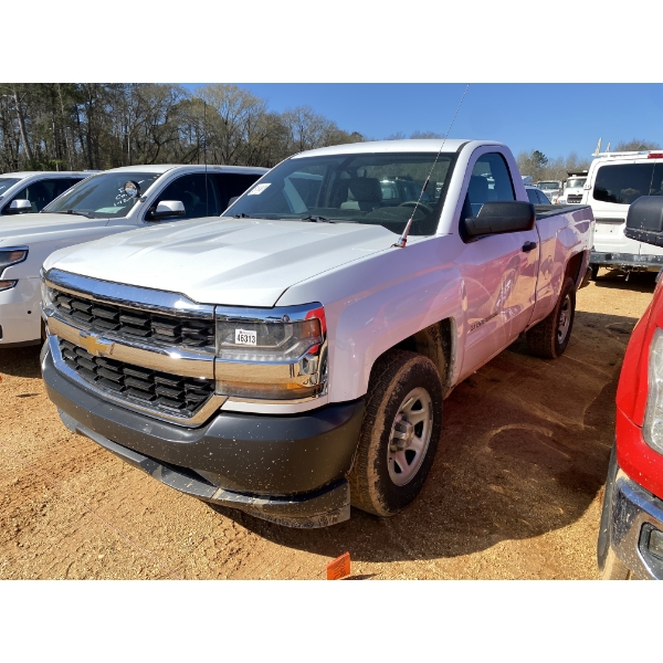 2016 CHEVROLET SILVERADO Pickup Truck