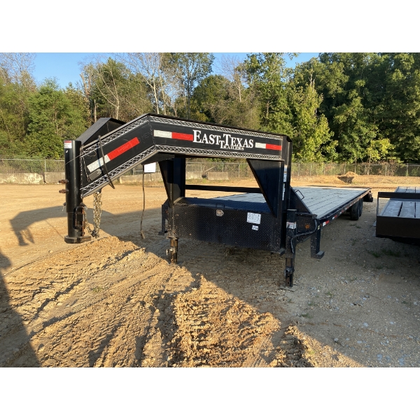 2022 EAST TEXAS  Gooseneck Trailer