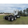 Image 3 : 2018 WESTERN STAR 4900FA Day Cab Truck