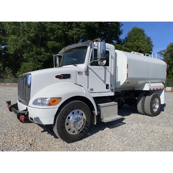 2016 PETERBILT 337 Water Truck