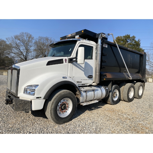 2016 KENWORTH T880 Dump Truck