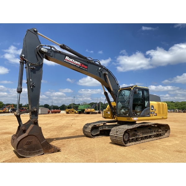 2023 JOHN DEERE 210P Excavator