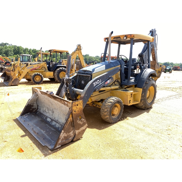 2011 JOHN DEERE 310J Backhoe