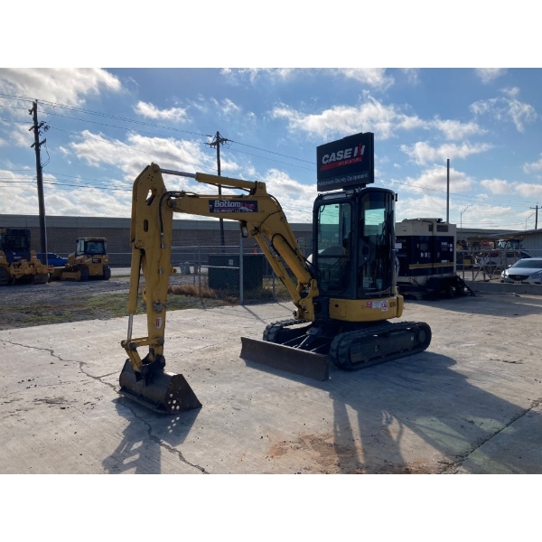 2022 KOBELCO SK35SR-6E Excavator - Mini