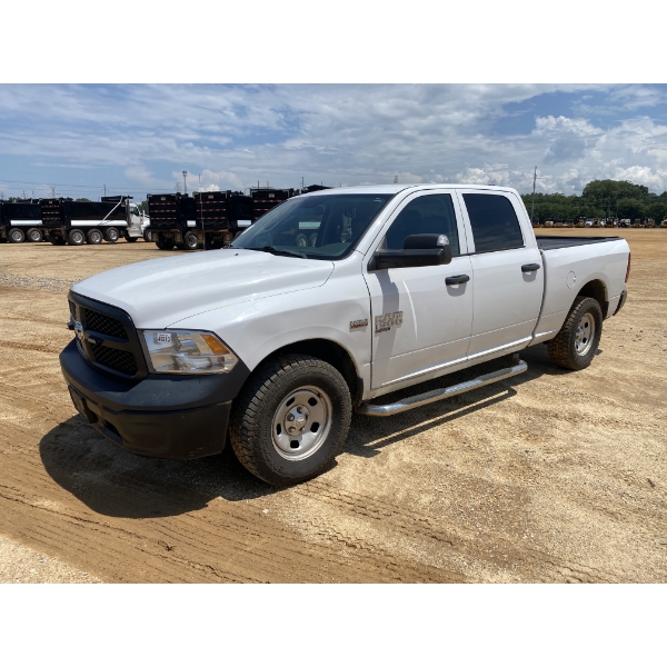 2022 RAM 1500 CLASSIC Pickup Truck