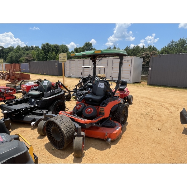 KUBOTA ZERO TURN MOWER 60" DECK