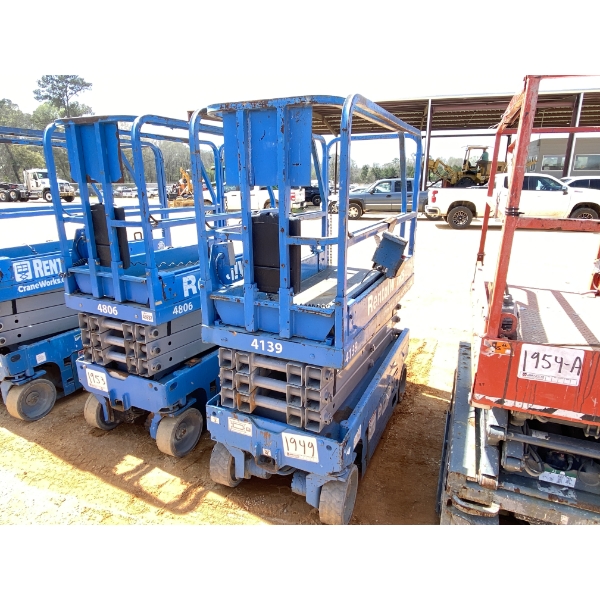 2015 GENIE GS-1930 Scissor Lift