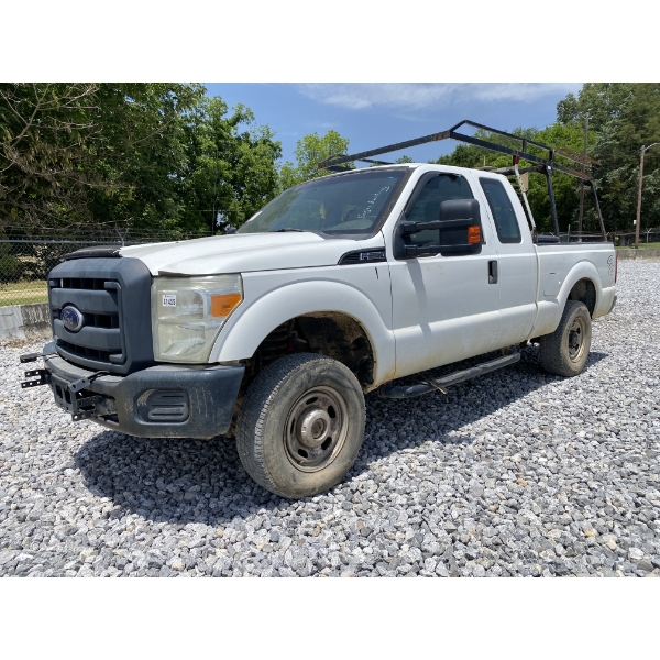 2012 FORD F250 XL Pickup Truck