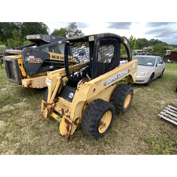 2004 JOHN DEERE 250 Skid Steer Loader - Wheel