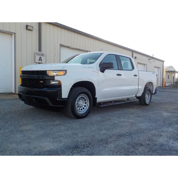 2021 CHEVROLET SILVERADO Pickup Truck