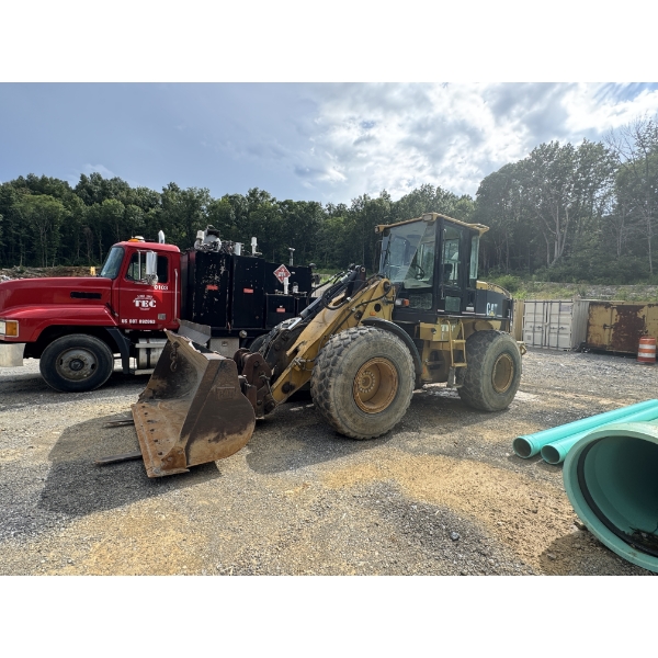 2002 CAT 924G Wheel Loader