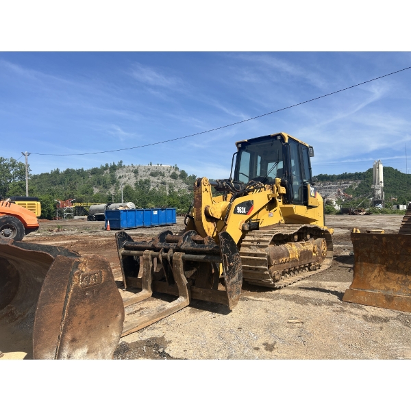 2016 CAT 963K Crawler Loader