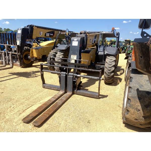 2016 CAT TL642D Forklift - Telehandler