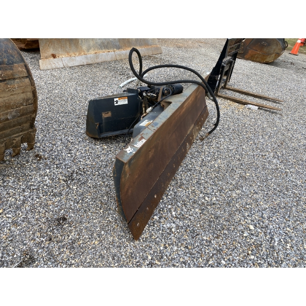 2013 BOBCAT 96" DOZER BLADE
