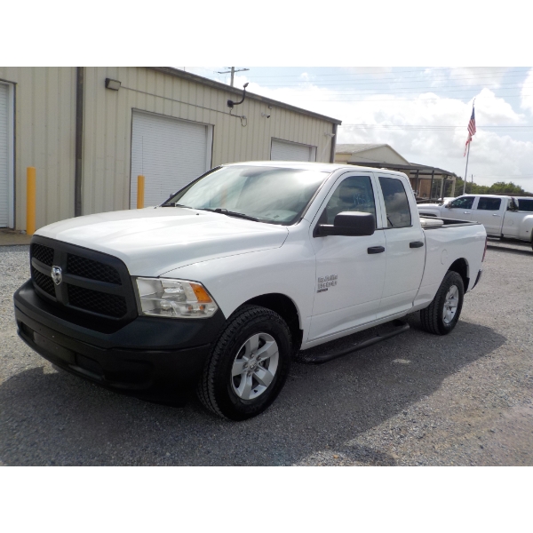 2023 RAM 1500 CLASSIC Pickup Truck