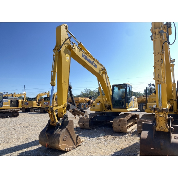 2018 KOMATSU PC210LC-11 Excavator