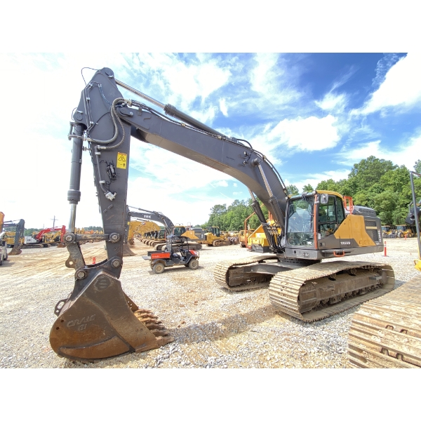 2022 VOLVO EC380EL Excavator