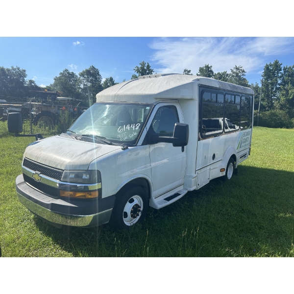 2015 GMC 3500 Bus