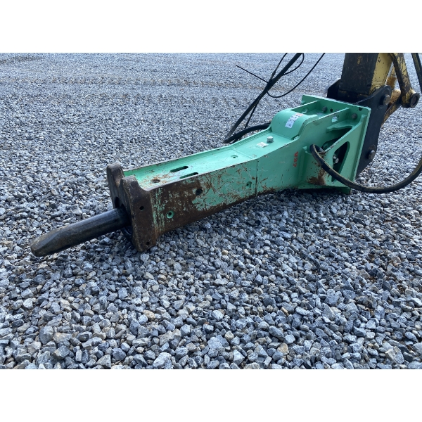 2020 TRAMAC V32 HYD BREAKER