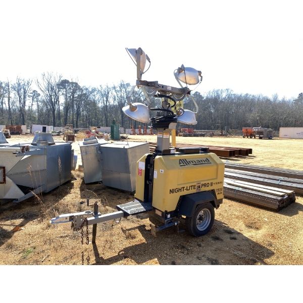 ALLMAND NITE-LITE PRO II V Light Tower