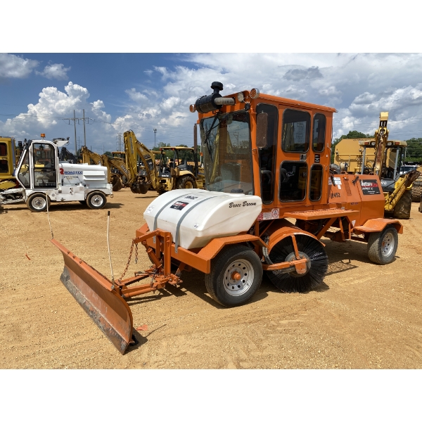 2022 BROCE RCT350 Broom