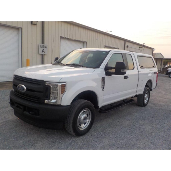 2019 FORD F250 XL Pickup Truck