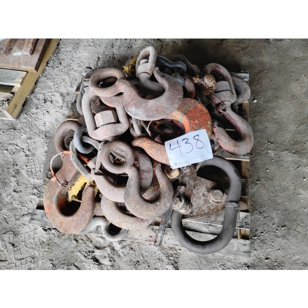 VARIOUS MASTER LINKS & HOOKS